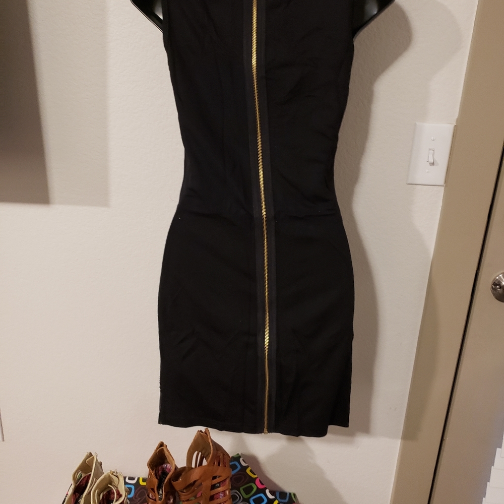 Mini dress - Picture 2 of 6